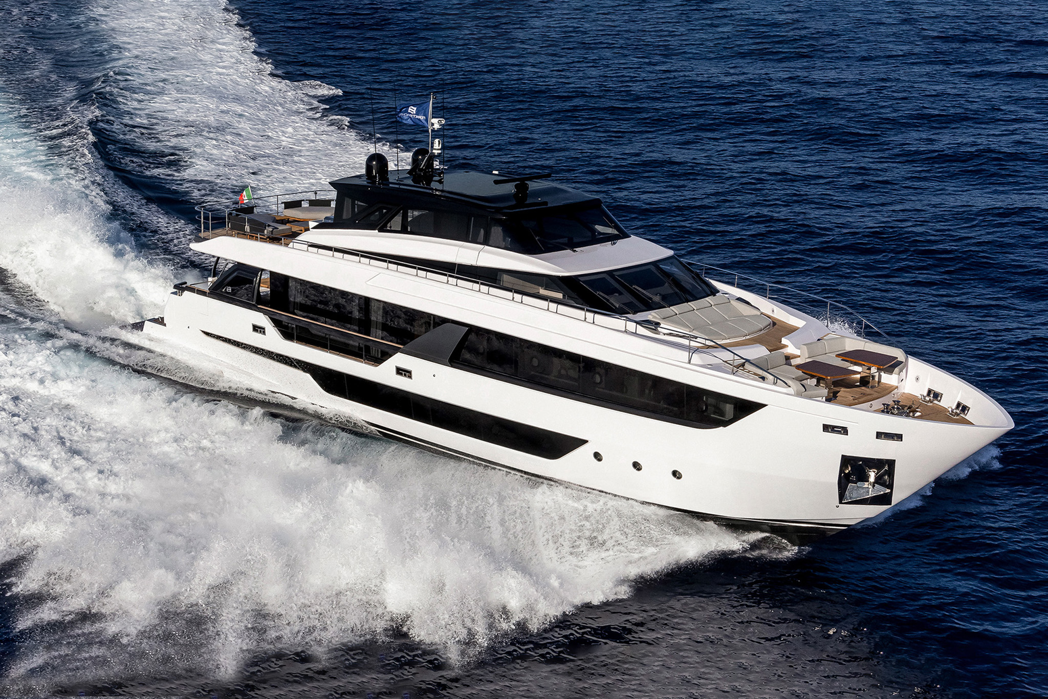 FERRETTI YACHTS 1000 SKYDECK - ABYS YACHTING