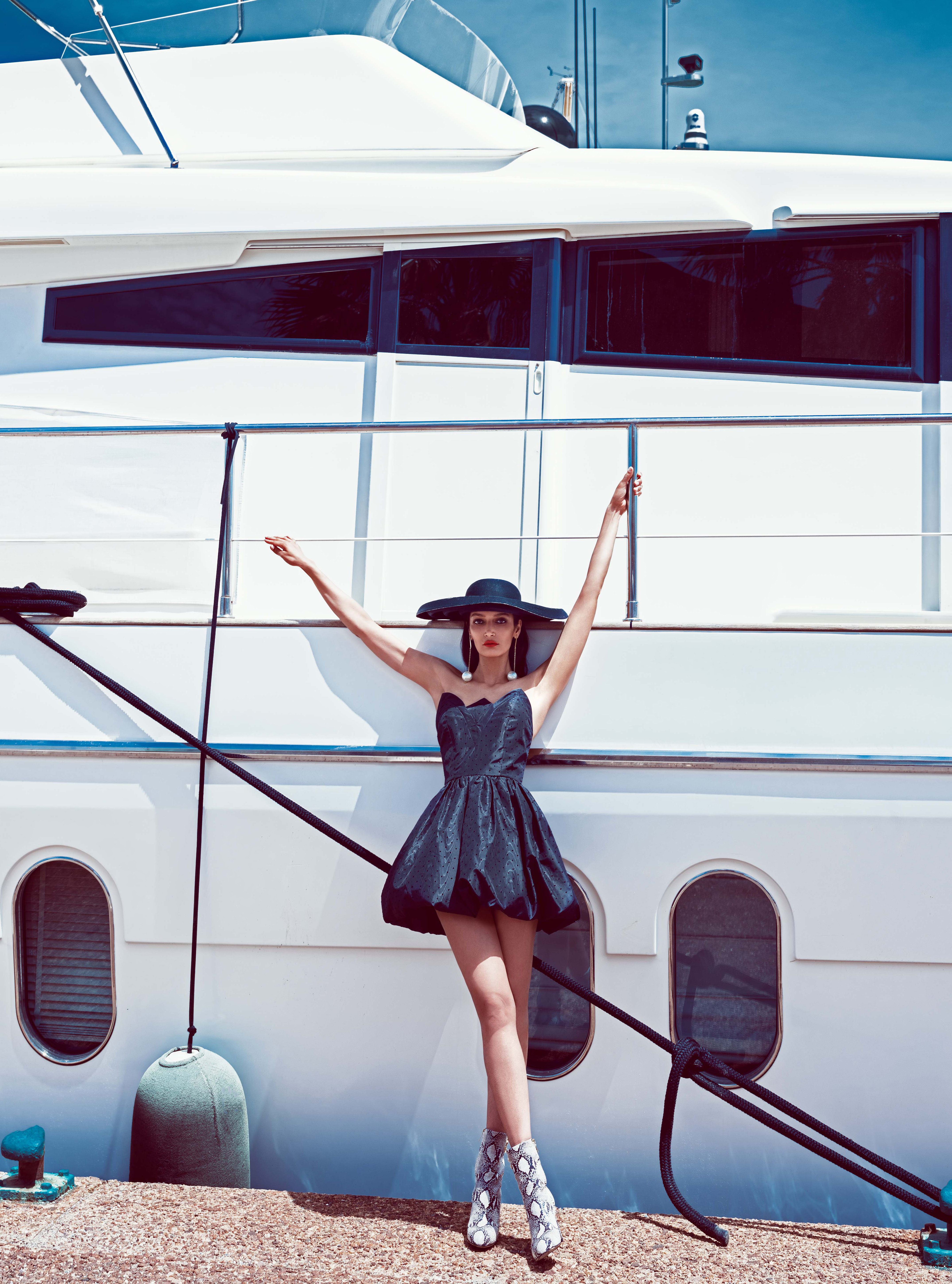 Ferretti Yachts 1000 - Sabrina Saad - Abys Yachting 5