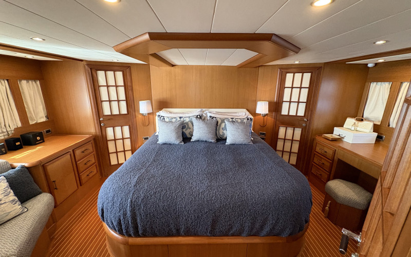 Mochi Craft Dolphin 74