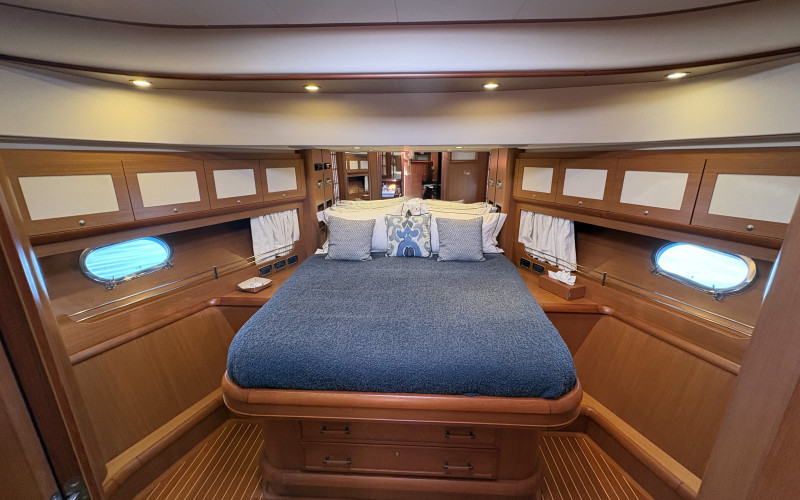 Mochi Craft Dolphin 74