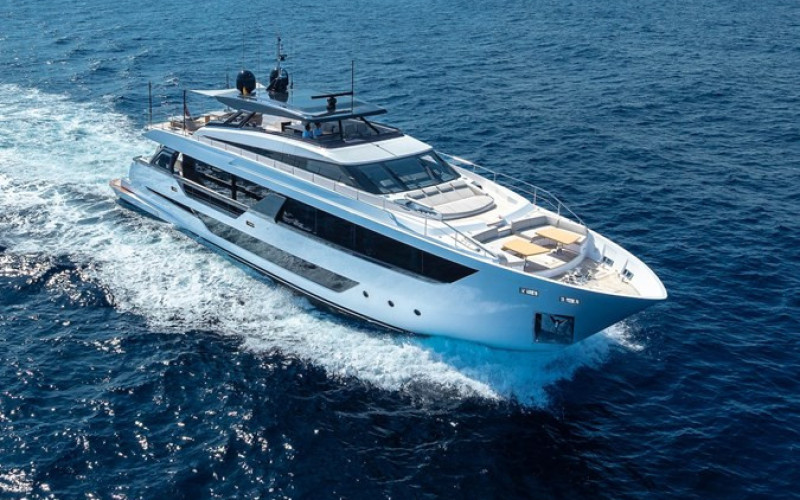 FERRETTI YACHTS 1000 FREYA
