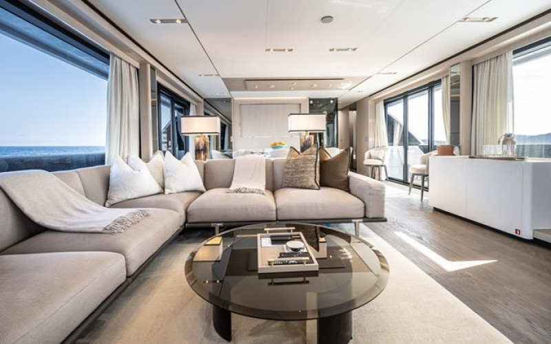 FERRETTI YACHTS 1000 FREYA