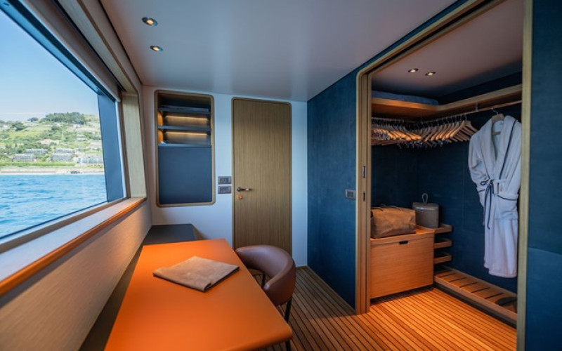CUSTOM LINE Navetta 30 GN30