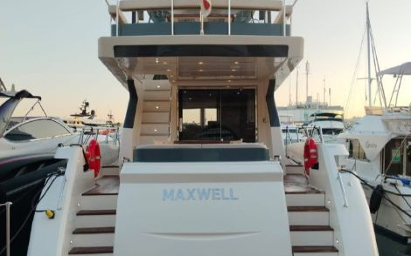 FARADAY YACHTS MAXWELL 64