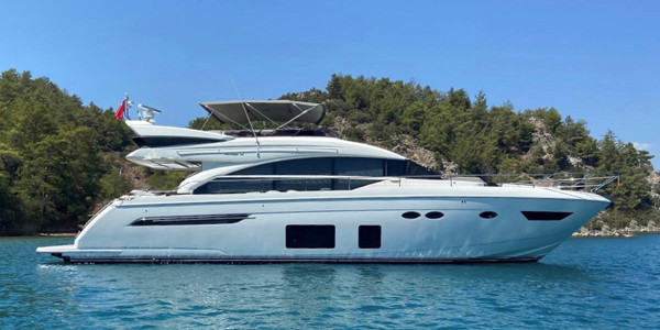 PRINCESS YACHTS Princess 68 DAPHNE