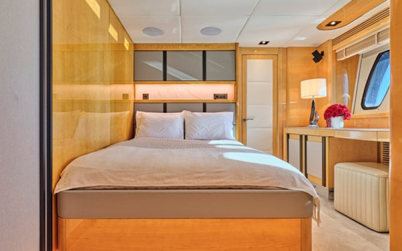 SUNSEEKER 34 m Yacht BLADE I