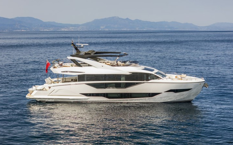 SUNSEEKER 90 OCEAN W OF JERSEY