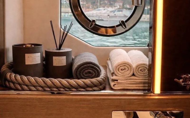 SUNSEEKER SUNSEEKER MANHATTAN 68