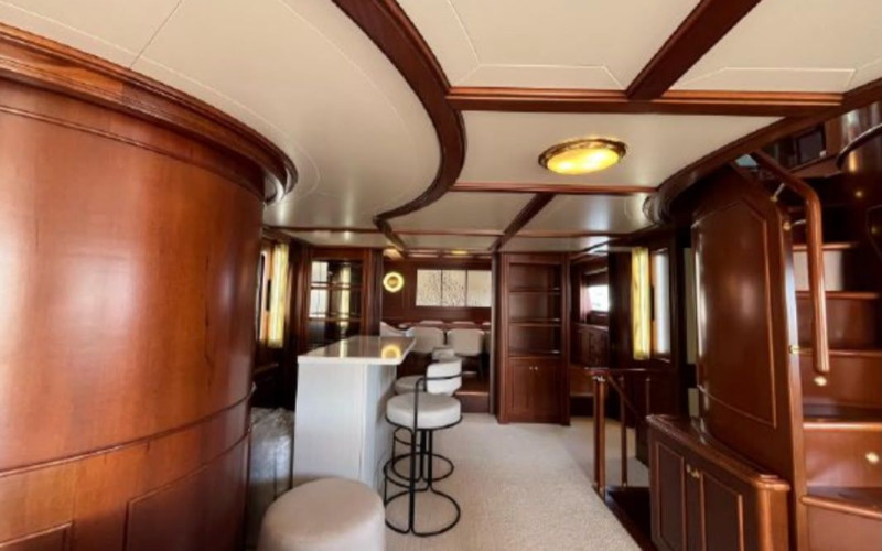 Custom line Navetta 27