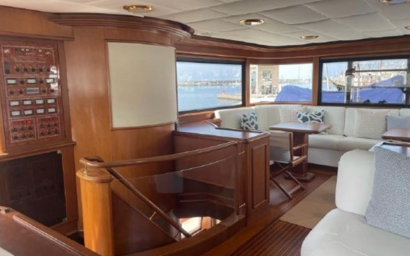 Custom line Navetta 27