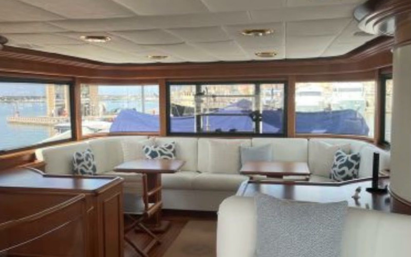 Custom line Navetta 27