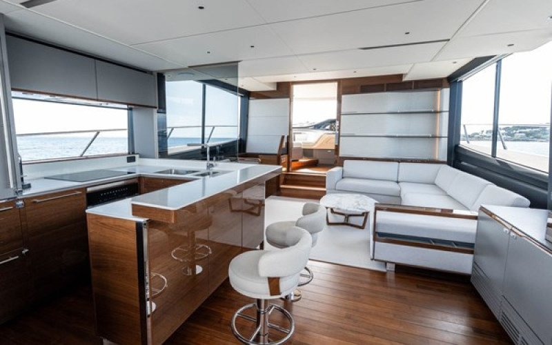 PRINCESS YACHTS S80 PRINCESS S80