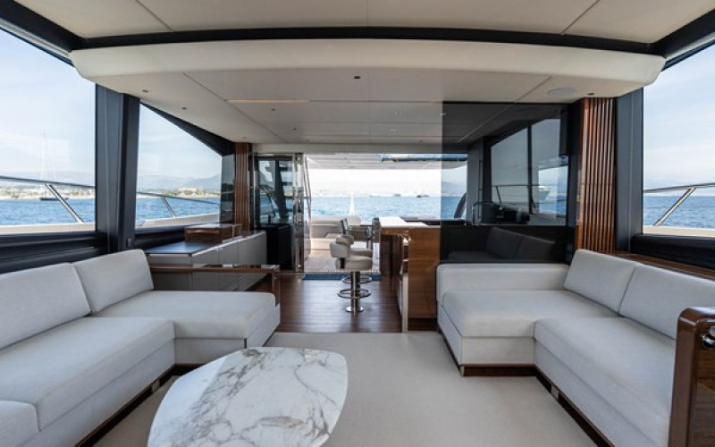 PRINCESS YACHTS S80 PRINCESS S80