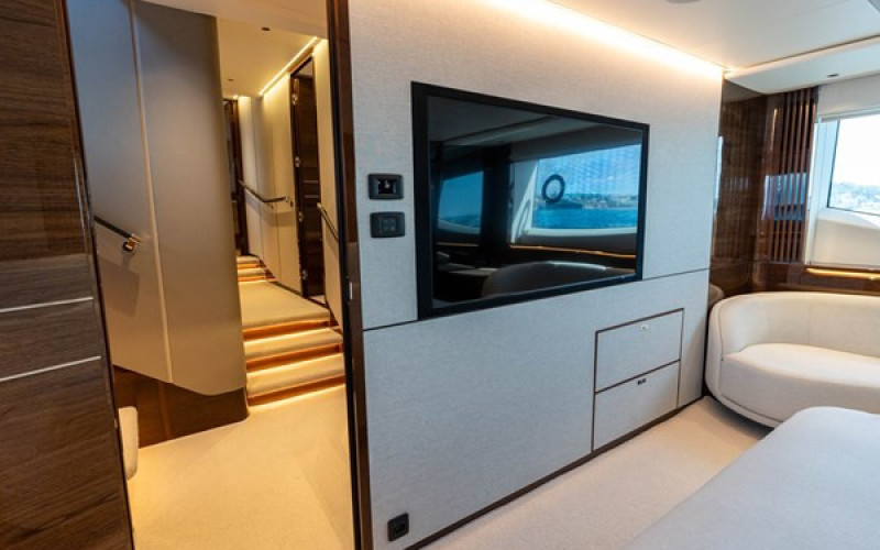 PRINCESS YACHTS S80 PRINCESS S80