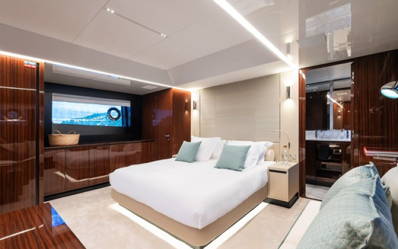 RIVA YACHT Diva 82 L'AS BLEU