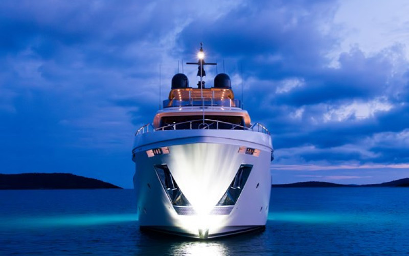 CUSTOM LINE Navetta 33 SK