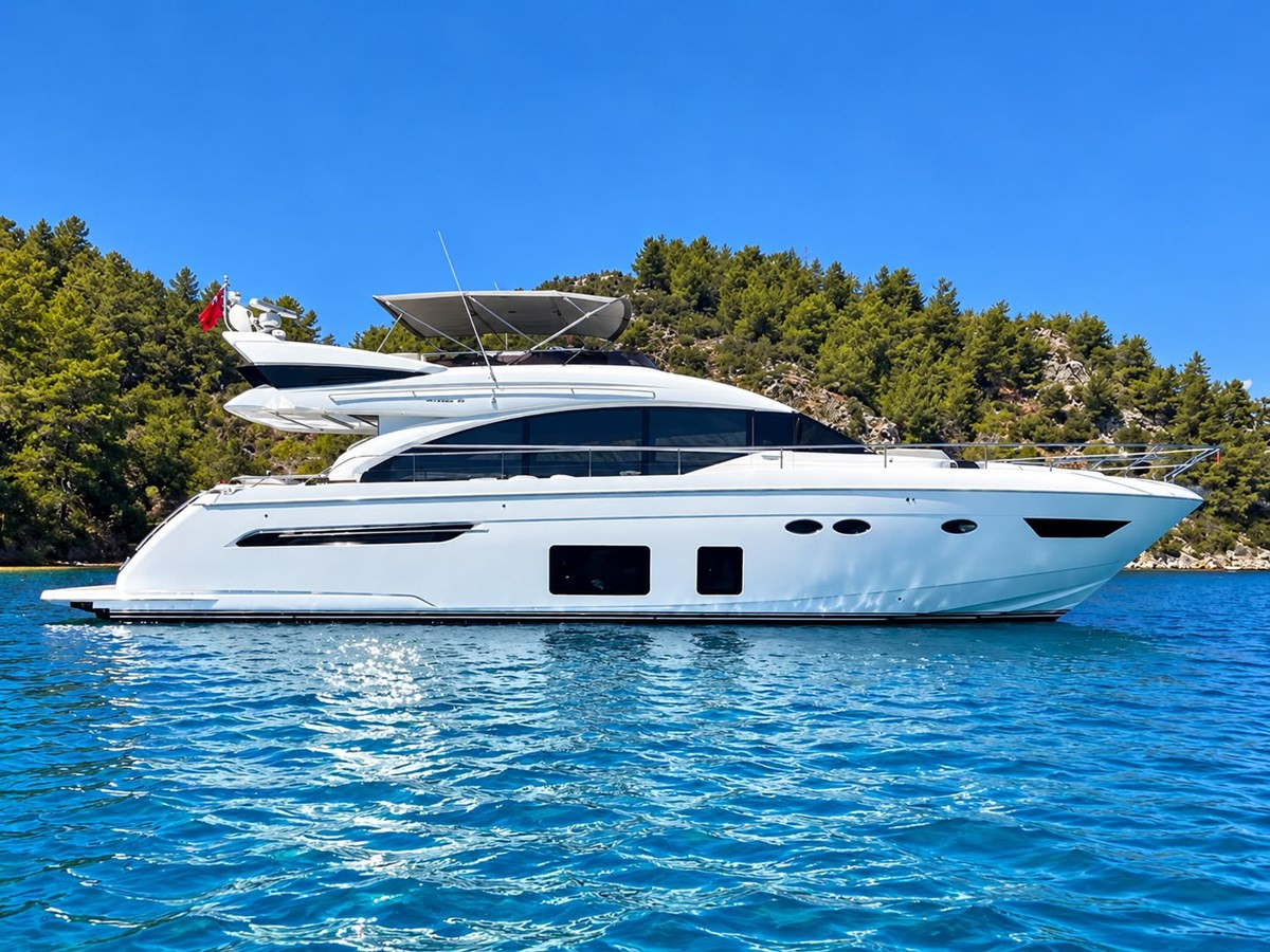 PRINCESS YACHTS Princess 68  DAPHNE