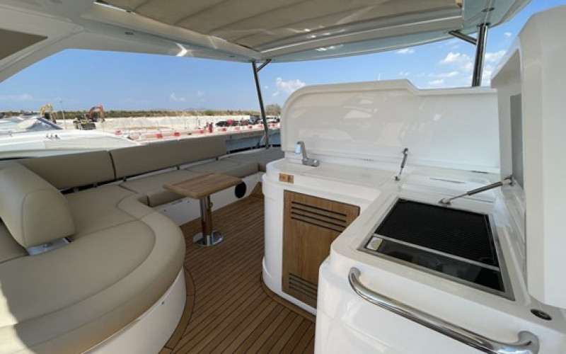 SUNSEEKER MANHATTAN 66 M/Y BISHWISH
