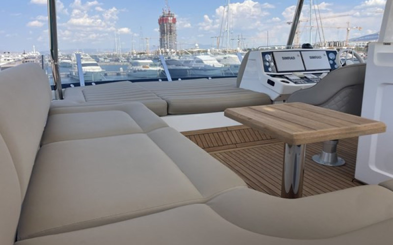 SUNSEEKER MANHATTAN 66 M/Y BISHWISH