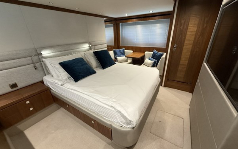 SUNSEEKER MANHATTAN 66 M/Y BISHWISH