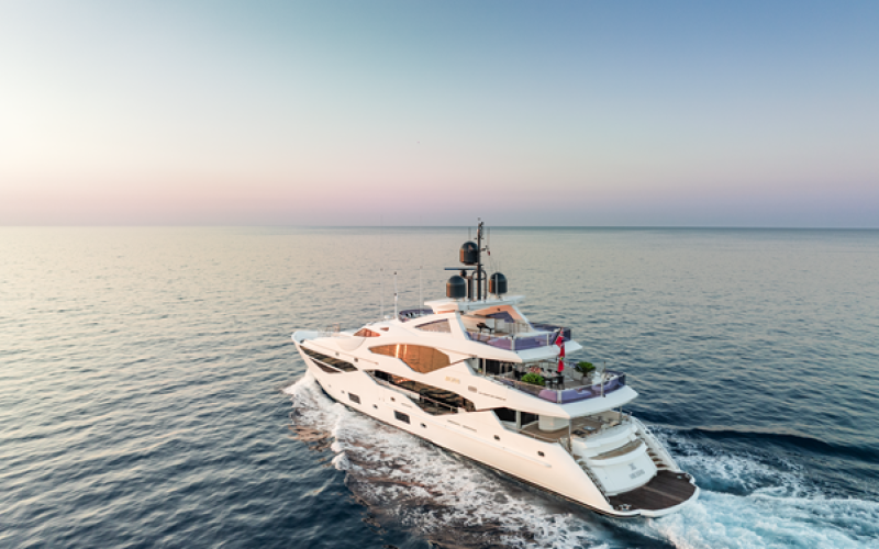 SUNSEEKER Sunseeker 131 NEXUS