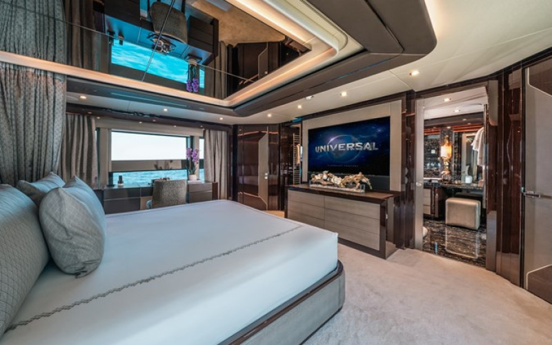 SUNSEEKER Sunseeker 131 NEXUS