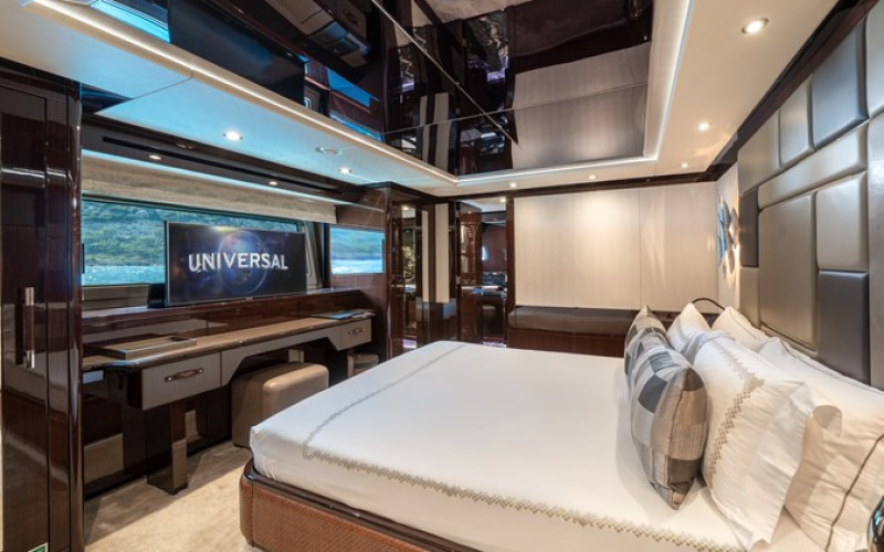 SUNSEEKER Sunseeker 131 NEXUS
