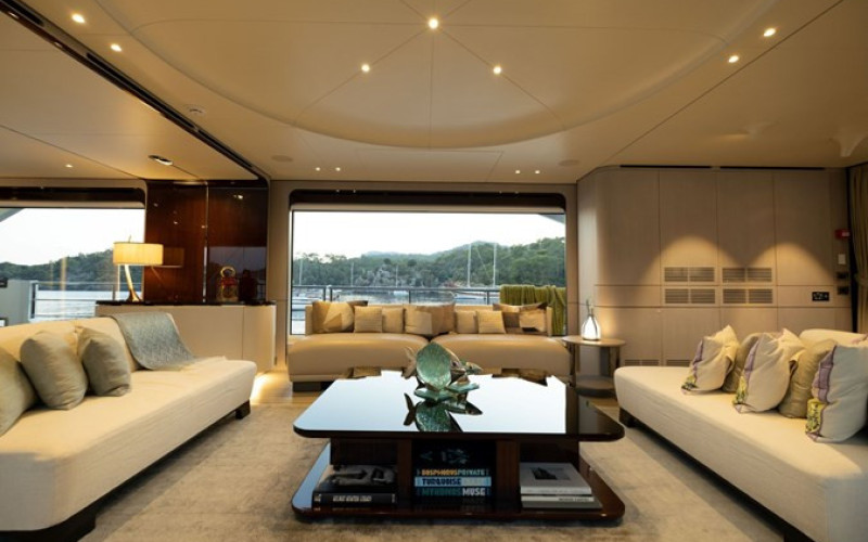 AZIMUT YACHTS Azimut Grande 35M LOVE T