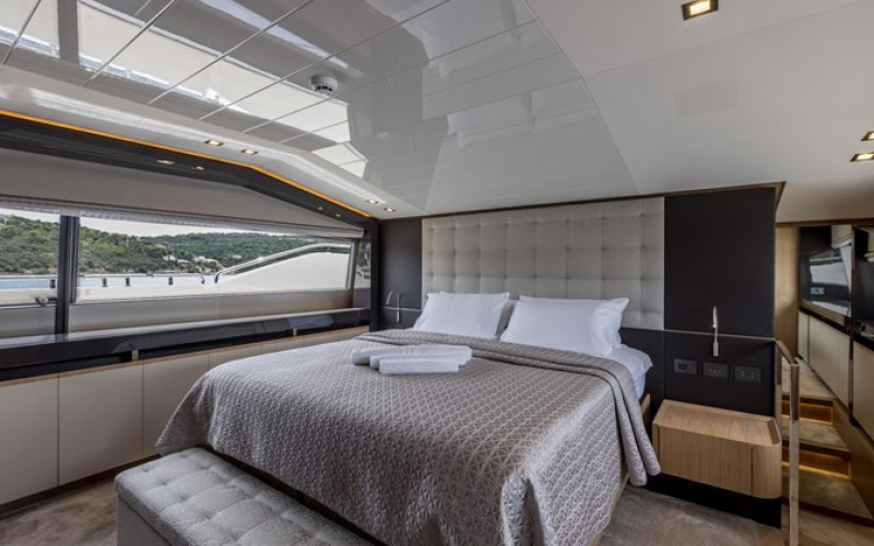 FERRETTI YACHTS KATARIINA XO