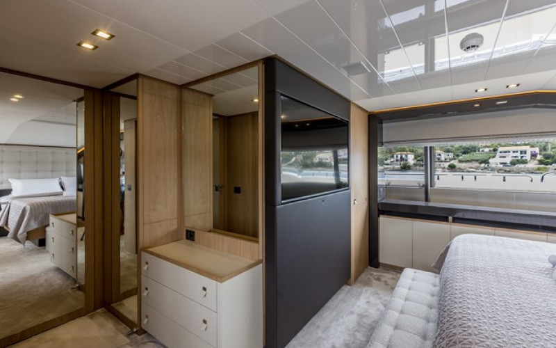 FERRETTI YACHTS KATARIINA XO