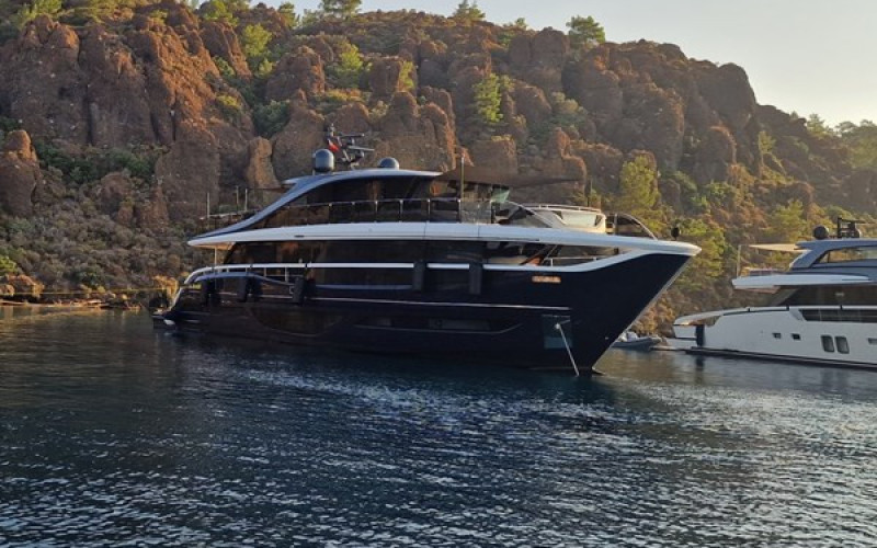 PRINCESS YACHTS X95 PRINCESS X95