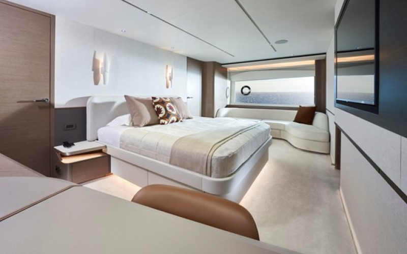 PRINCESS YACHTS X95 PRINCESS X95