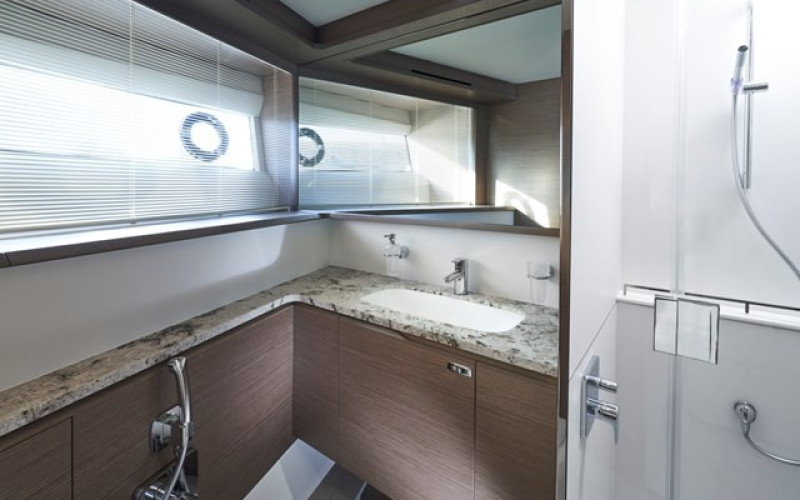 PRINCESS YACHTS X95 PRINCESS X95