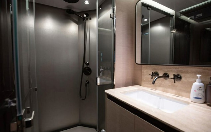 AZIMUT YACHTS S10 LANCE WEST