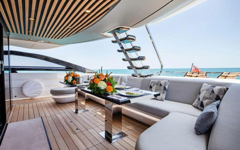 AZIMUT YACHTS S10 LANCE WEST