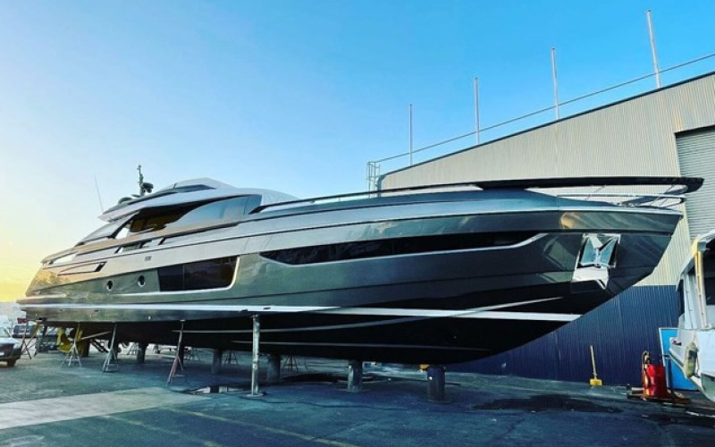 AZIMUT YACHTS S10 LANCE WEST