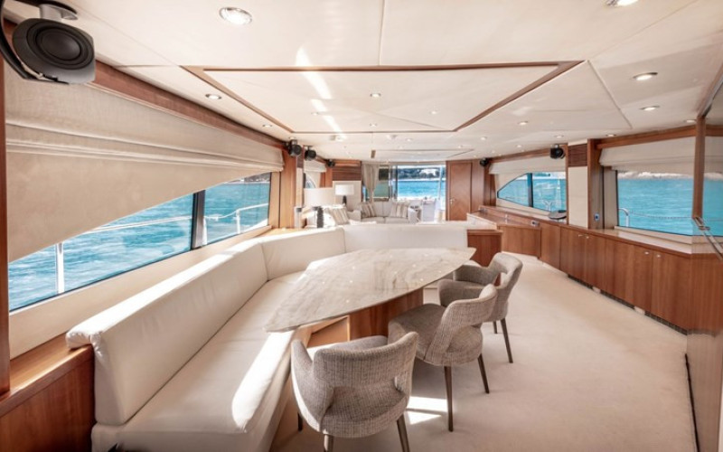 SUNSEEKER SUNSEEKER YACHT 90 