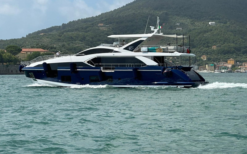 AZIMUT YACHTS GRANDE 27 METRI BETTY