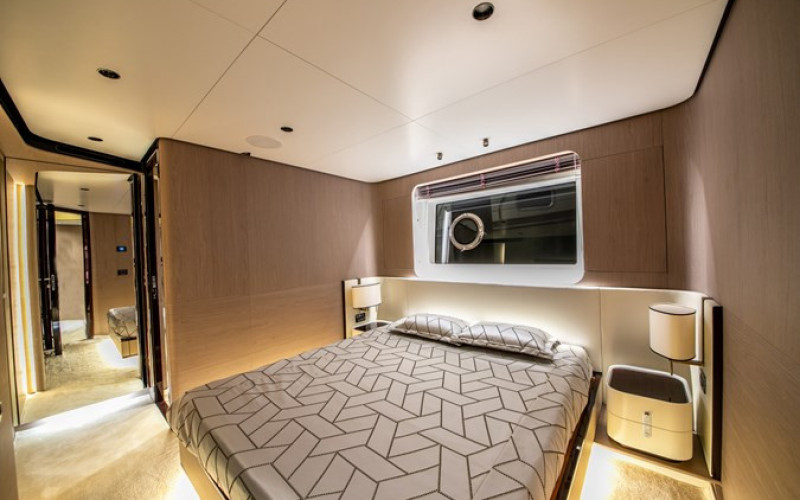 AZIMUT YACHTS NIRVANA BY THE SEA
