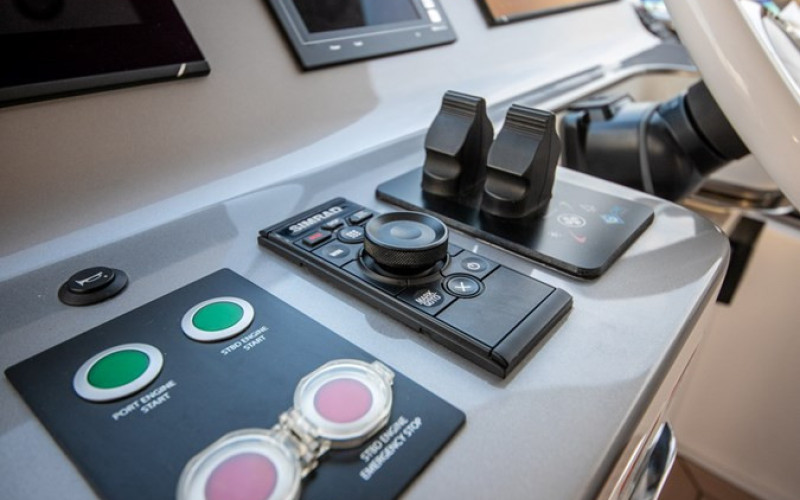 AZIMUT YACHTS NIRVANA BY THE SEA