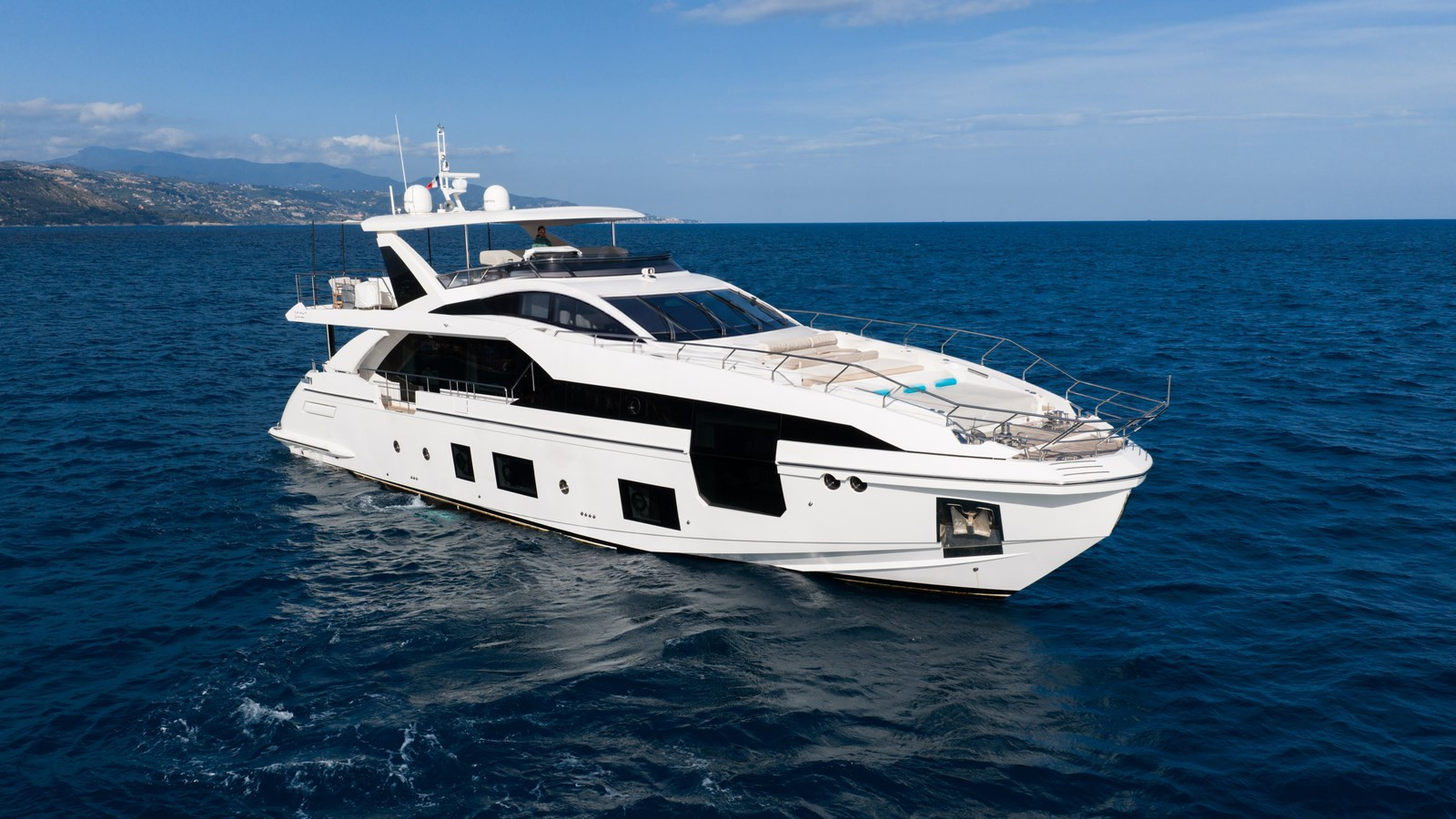 AZIMUT YACHTS Grande 27M ANA