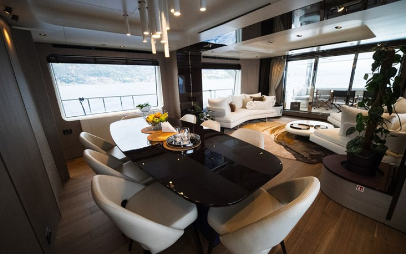 AZIMUT YACHTS Grande 27M ANA