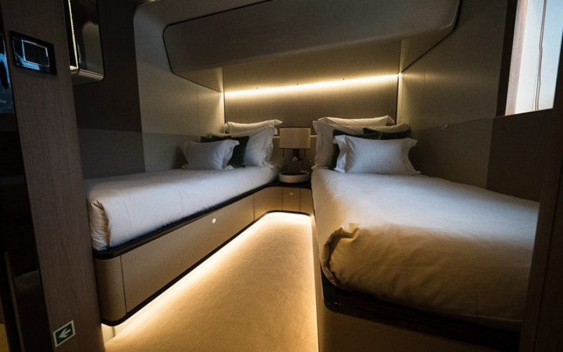 AZIMUT YACHTS Grande 27M ANA