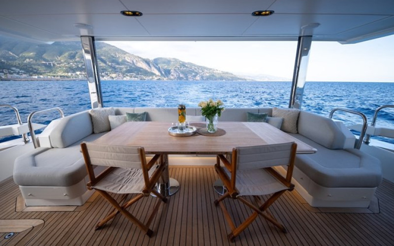 AZIMUT YACHTS GRANDE 27M ANA