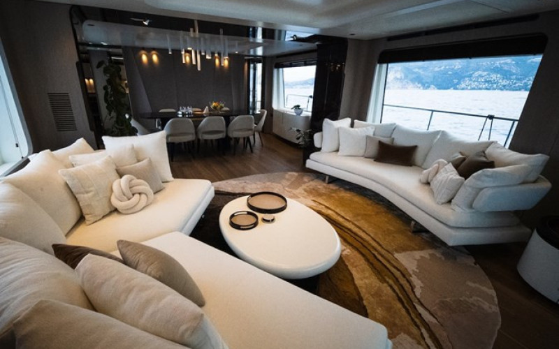 AZIMUT YACHTS GRANDE 27M ANA