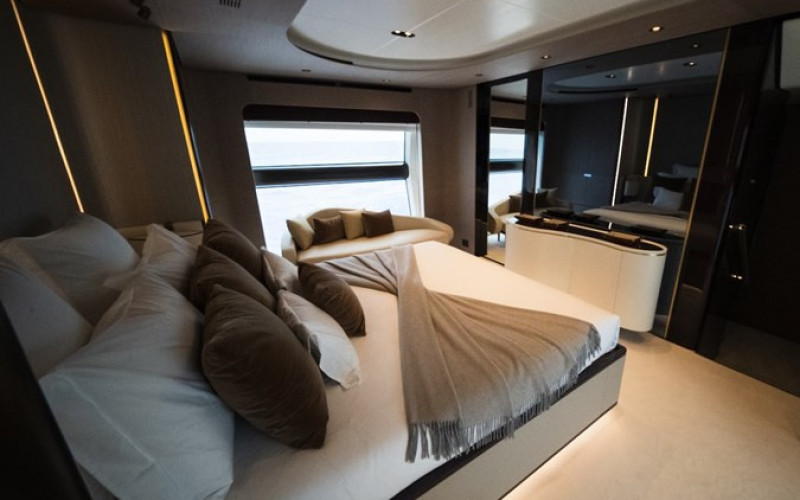 AZIMUT YACHTS GRANDE 27M ANA