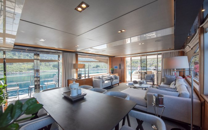 PRINCESS YACHTS 88 Motor Yacht LADY PARISA