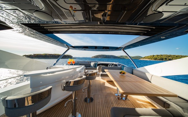 SUNSEEKER BLACK MAMBA