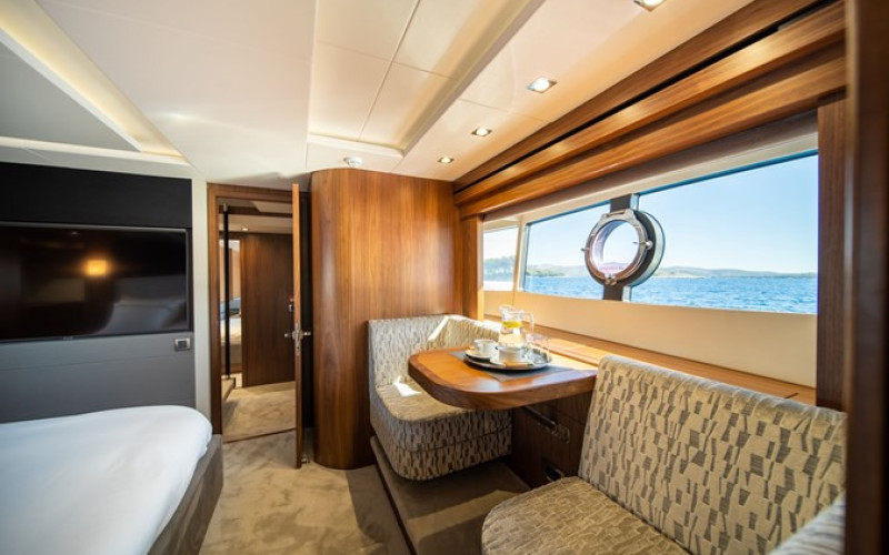 SUNSEEKER BLACK MAMBA