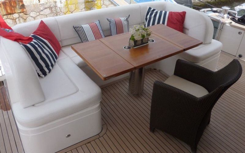PRINCESS YACHTS P78 WATCHIT
